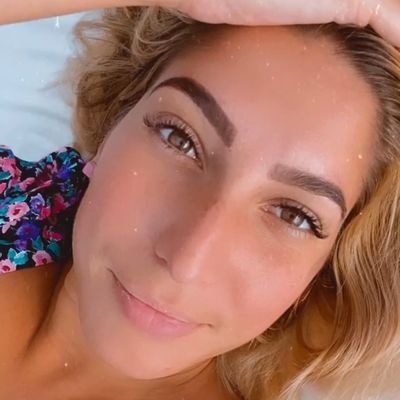 Bi Brit girl with Irish blood living & having fun on the Canary Islands.
My tweets are meant to make you laugh, not to offend. Sorry if I do. Don't swap nudes!!