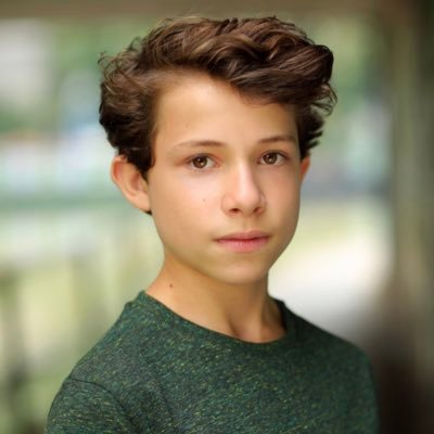 Actor #thelastpost @curfewseries #SummerOfRockets #rarebeasts and soon to be seen in #Pistol Rep'd by @UnitedAgents. Account managed by parents.