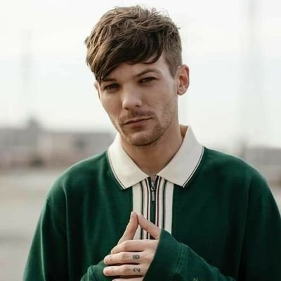 ▫️Avisos no fix - (ela/dela)                        

            ▫️Projeto voltado à divulgação da carreira do cantor @Louis_Tomlinson de um jeito divertido