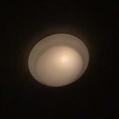 tomodatikaesite's profile picture. なんでそうなってしまう、しまったのか気になる人です。 IDが真意です。人は簡単に狂える。色々勉強中単語とか分からないこと教えていただけると助かります。