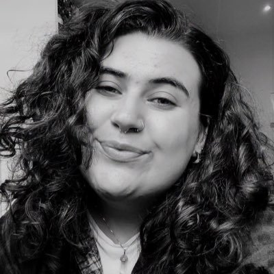 KneeS0cks_'s profile picture. Unless they paying your bills, pay them bitches no mind xx 🐘🌈🌱🌻✨ she/her