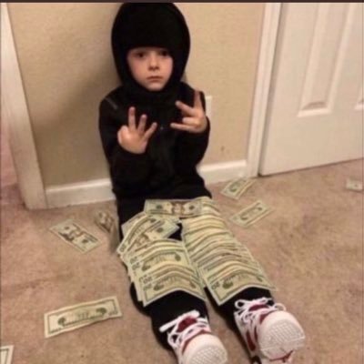 unknownpoperr's profile picture. 