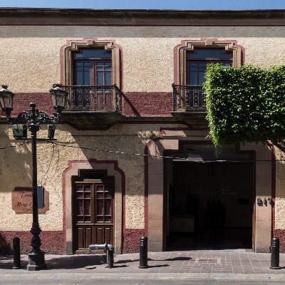 Recinto teatral del Instituto Cultural de León. Álvaro Obregón #217, entre Hidalgo y 20 de enero, Centro.