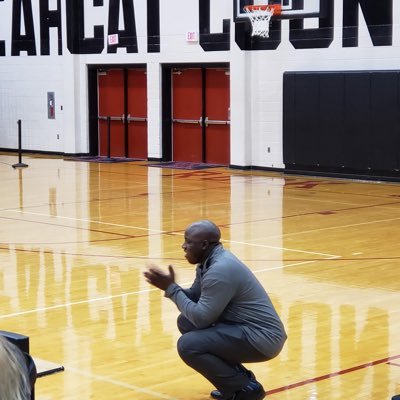 Living out God's will. Father of two. Business Teacher, Head Boys Basketball Coach at Rock Hill High School. NUPE.