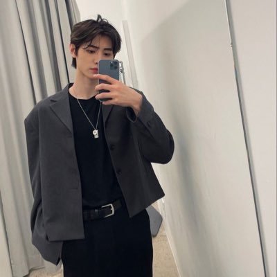 n_phanch's profile picture. 