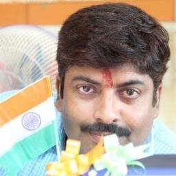 दैनिक जागरण आई नेक्स्ट
--कुछ भी पराया नही. सिम, सेलफोन से लेकर ट्वीट के विचार तक अपने हैं