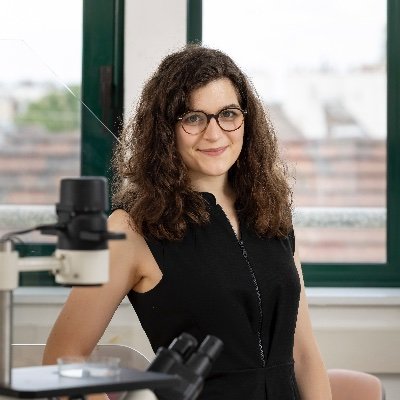 PhD, Postdoc @ Piel Lab @institut_curie. ESPCI Engineer 🔬🥨🥖 L’Oréal UNESCO Jeune Talent 2021. Cell Bio,biophysics,Bcell lover, @JudithPineau@mstdn.science