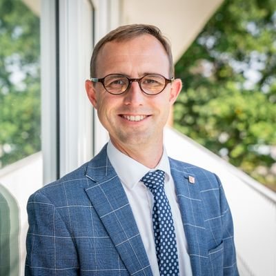 Dirk Schrödter Profile