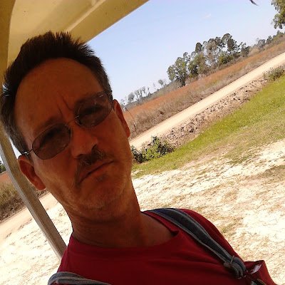 Retired Air Force VET gay male  Looking for Friends