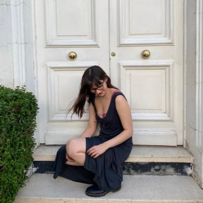 valentinareyd's profile picture. • Periodista en construcción • Aún no sé usar esta plataforma •