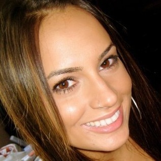 I'm Amie. I model and I also design things :).