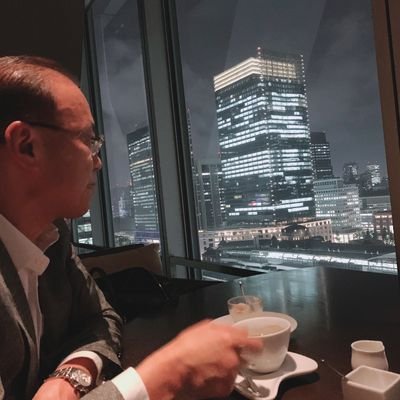 神社仏閣、日本画、焼き物、寄席、美術館、読書など日本文化に親しむ毎日です。若い方々を応援しています。DMへの返信は挨拶以外は出来ません(内容によってはブロックさせて頂きます)