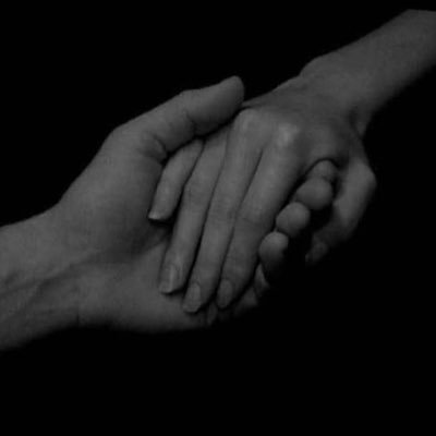 أنـا ومـن بعـدي الطوفـان .. #تصفحوا كتاباتي بالمفضله #بعثره 🖇 اضافه للمتابعه🤍