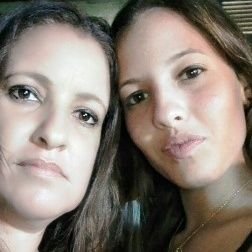 Cubana comprometida con su tiempo y su historia