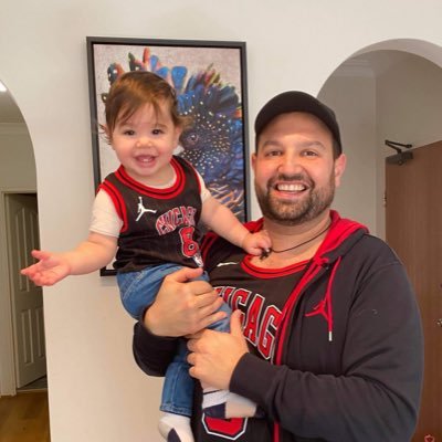 A Dad, A Husband, Greek Australian 🇬🇷 🇦🇺 Greek Orthodox ✝️ Man Utd, Chicago Bulls, Bulldogs, Panathinaikos fan! #lovemywife #lovemydaughters #lovemyteams