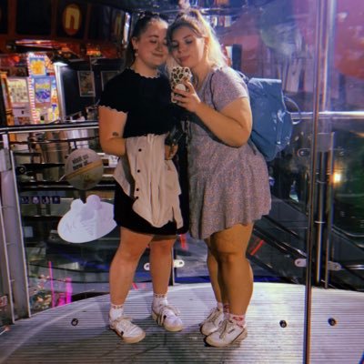 Caroline❣️ she/her