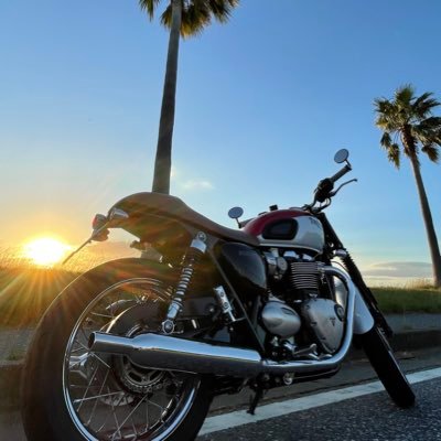 しがない理科教員4年生/Triumph Bonnevill T120 Bud Ekins/SUBARU IMPREZA WRX STI GRB