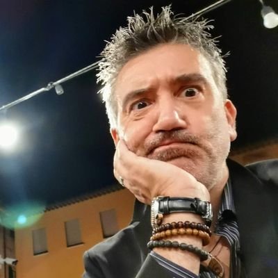 MirkoScriveCose's profile picture. Un account a sua insaputa