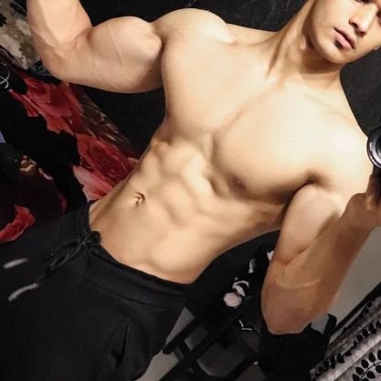 ganolf73's profile picture. .بدنساز💪
فیلمباز 🎬
.....⛔ارزشی⛔......