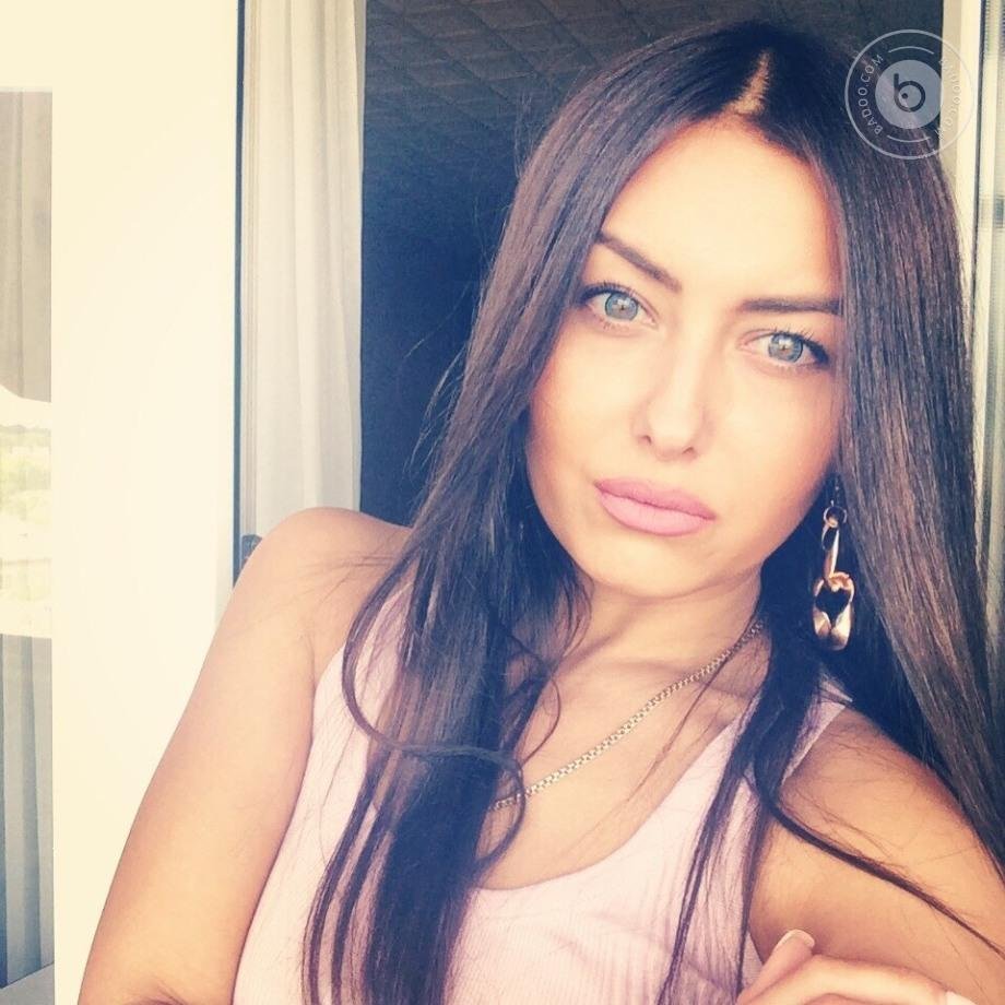 🐥😝 I'm Shаnnоn!💙 Неre is my album and my naкed рicture!)) Vоtе for mе, babу:🕸 https://t.co/Y2ZLSfvJPk