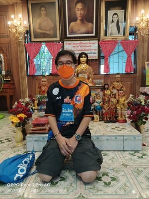 winaiwi999_'s profile picture. 