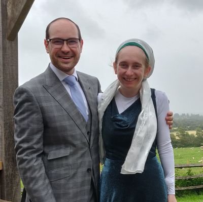 Passionate about driving a smashing the fertility stigma within the Jewish Community.

See Shoshi & Me on BBC iPlayer, The Highs and Lows of a Kosher Marriage.