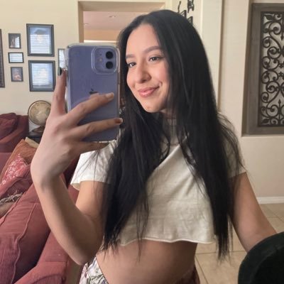 jax_sanchez's profile picture. •spread the love you want to see in the world• she/her