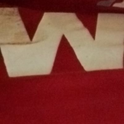 AuraNyakwar's profile picture. 