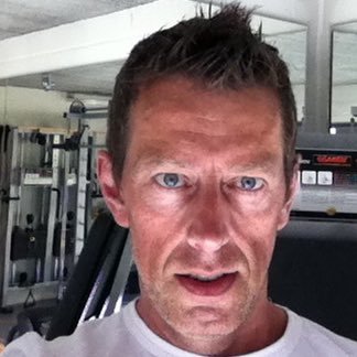 I like #sports, active and passive, give advice about #nutritioninsports, and specific strength exercises as #personaltrainer, #author #sportsagenda