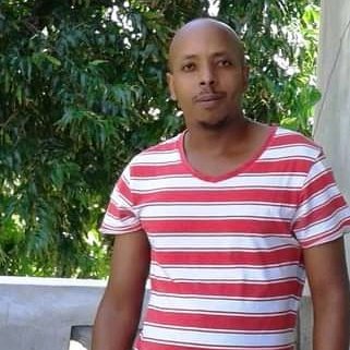 TayoMwangoji's profile picture. Software Developer. Eat, Drink, Code