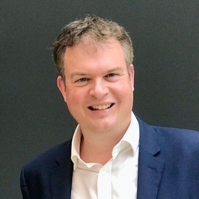 A solicitor passionate about art, partner Meum Law, #artlaw #art #law #meum - All tweets are personal.