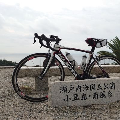 Kwmed2rin's profile picture. ロードバイク&バイクの活動を記録していきます

機材
ロード:LOOK 585 /FACTOR OSTRO V.A.M

ピスト:cinelli vigorelli alu
バイク:speedtriple1200RR / VESPA ET3