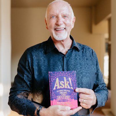 Co-Founder of Chicken Soup for The Soul.
Ambassador of Possibility.
Author, speaker, passionate philanthropist and humanitarian.