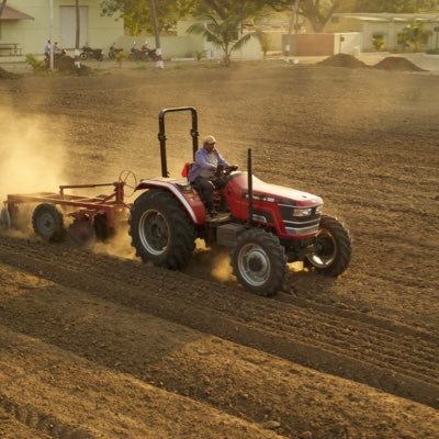 All things #farming 🧑🏿‍🌾🥬🎃🐓🐄 🐑| Content Creator | Digital Marketing | Agriculture & Young Media #farming #agriculture #agricultureandyoung | YouTube ⬇️