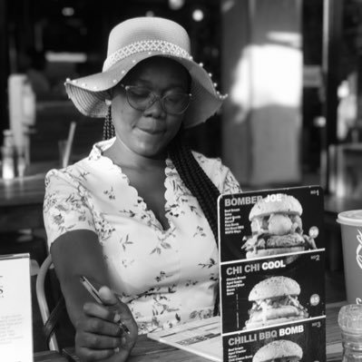 its_jules_baby's profile picture. MLS student@ NUST👩‍🔬 |Free spirit 🍃| Isaiah 60 : 22🌼|♉| 🇳🇦|BBB|La dolce vita🤌🏾🥂