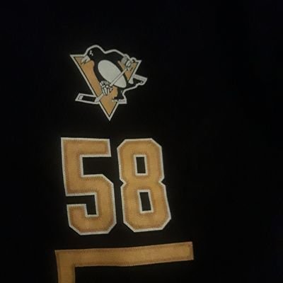 Michell41342058's profile picture. 