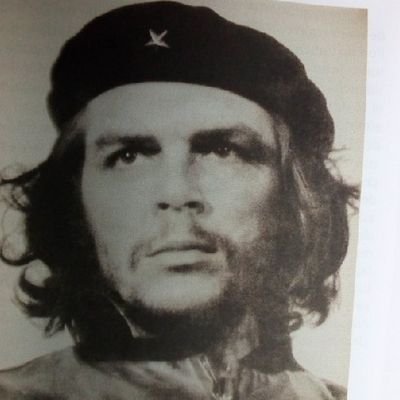 Nacido en Caracas 22 de Mayo ¡Vive mi Comandante Supremo!