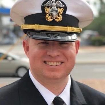 General surgeon in the US Navy. Current ACS/Trauma/Critical Care Fellow at Red Duke Trauma Inst.  Work like a captain, play like a pirate! Thoughts = my own.