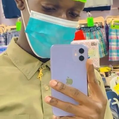 I love food and anime😝〽💫