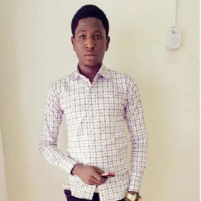 السلام عليكم ورحمة تعالى وبركاته ياأيها الناس قبل كل شيء تحية طيبة وبعد أنا الطالب في غينيا كوناكري وجدت الشهادة الثانوية علمية أطلولب عاون أو ناصر قبول الآن
