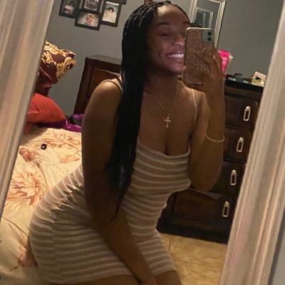 Top_Jazzy's profile picture. Grow through what you go through 🎈