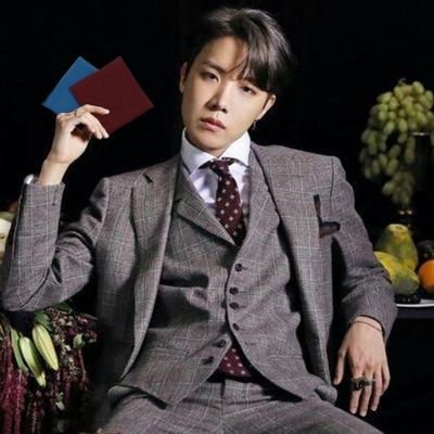 minimunchkin9's profile picture. Swag 
its a flex tbh 
💜💜💜💜💜💜💜💜💜