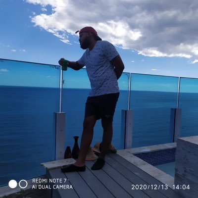 Ande solo, coma callado y no cuente con nadie.