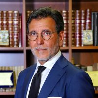 Vincenzo Imperatore👑🏦📈📚⚽️ (@imperatore1963) 's Twitter Profile Photo Vincenzo Imperatore👑🏦📈📚⚽️ (@imperatore1963) 's Twitter Profile Photo