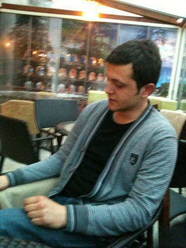 SrKnBR's profile picture. 