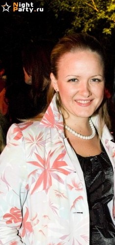 JulyaBogdanova's profile picture. Если вы хотите, чтобы жизнь улыбалась вам, подарите ей сначала свое хорошее настроение. 
© Бенедикт Спиноза