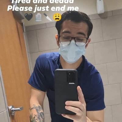 Hello! I'm new to Twitter and twitch! Come view my stream! I'm 24, male and I speak both English and Spanish! Come by and hi! https://t.co/L0ahGPVWrt