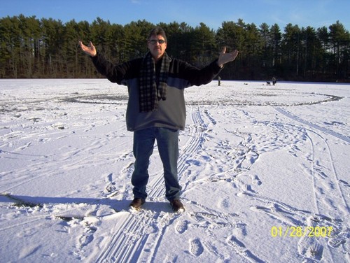 ANTIQUES CUSTOM FINISH CARPENTER ,FATHER of 4 ,FISHING ,ALL OUTDOORS ENJOY LIFE /3 time grampa