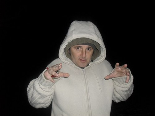 merchant2's profile picture. mad ole gamer