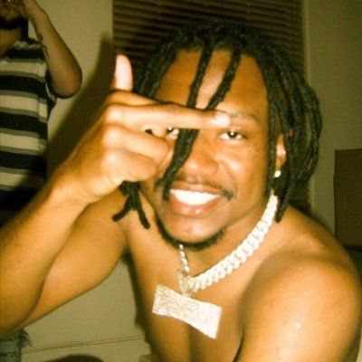 Dudedeeew's profile picture. Del sheriff no se hace, se nace⭐